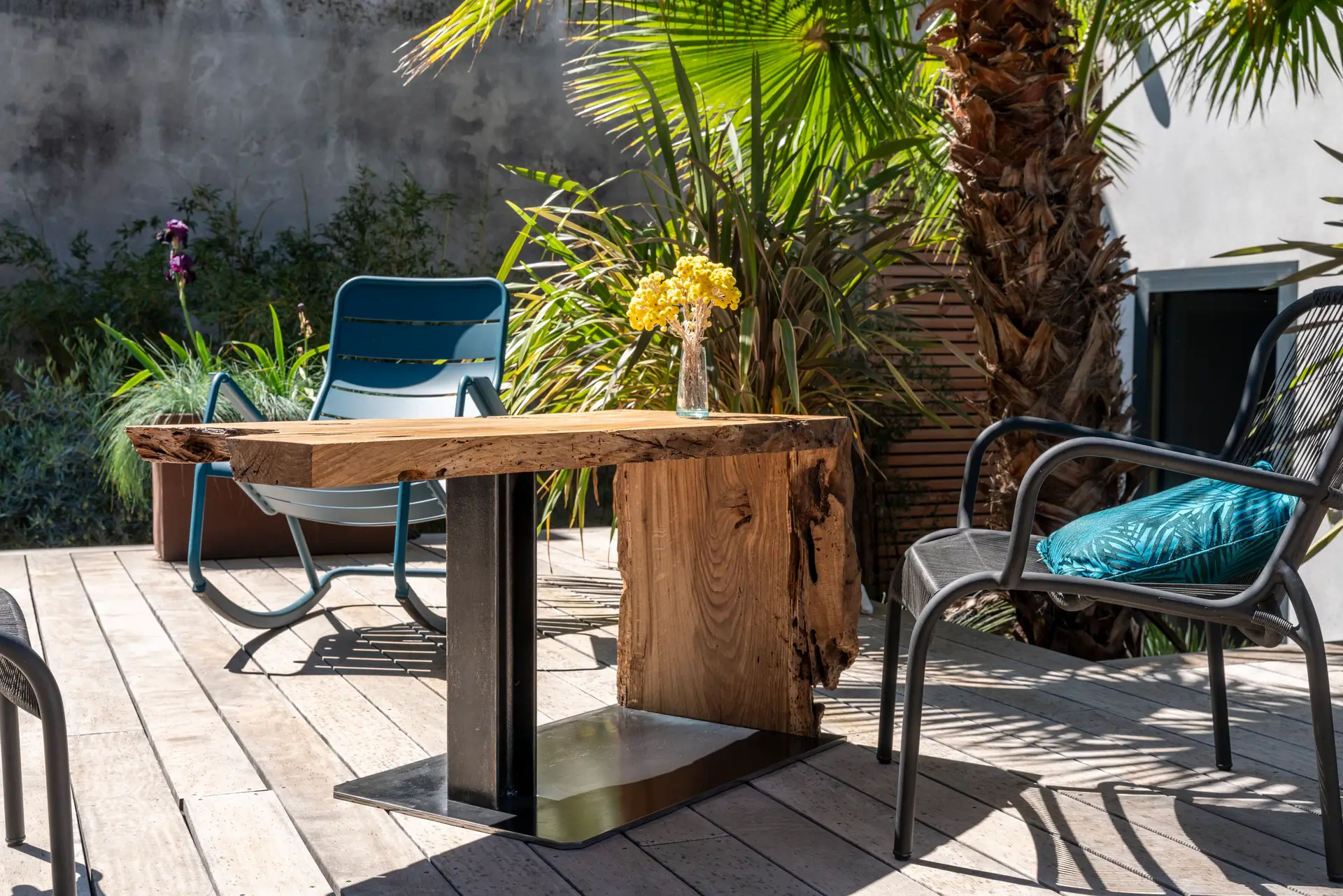table extérieur sur mesure fer et bois